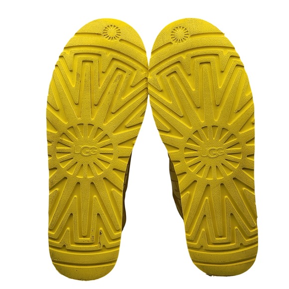 UGG Neumel Graphic Boots Mens‎ 15 Yellow Suede Logo Chukka 1134853 Rare main image 5